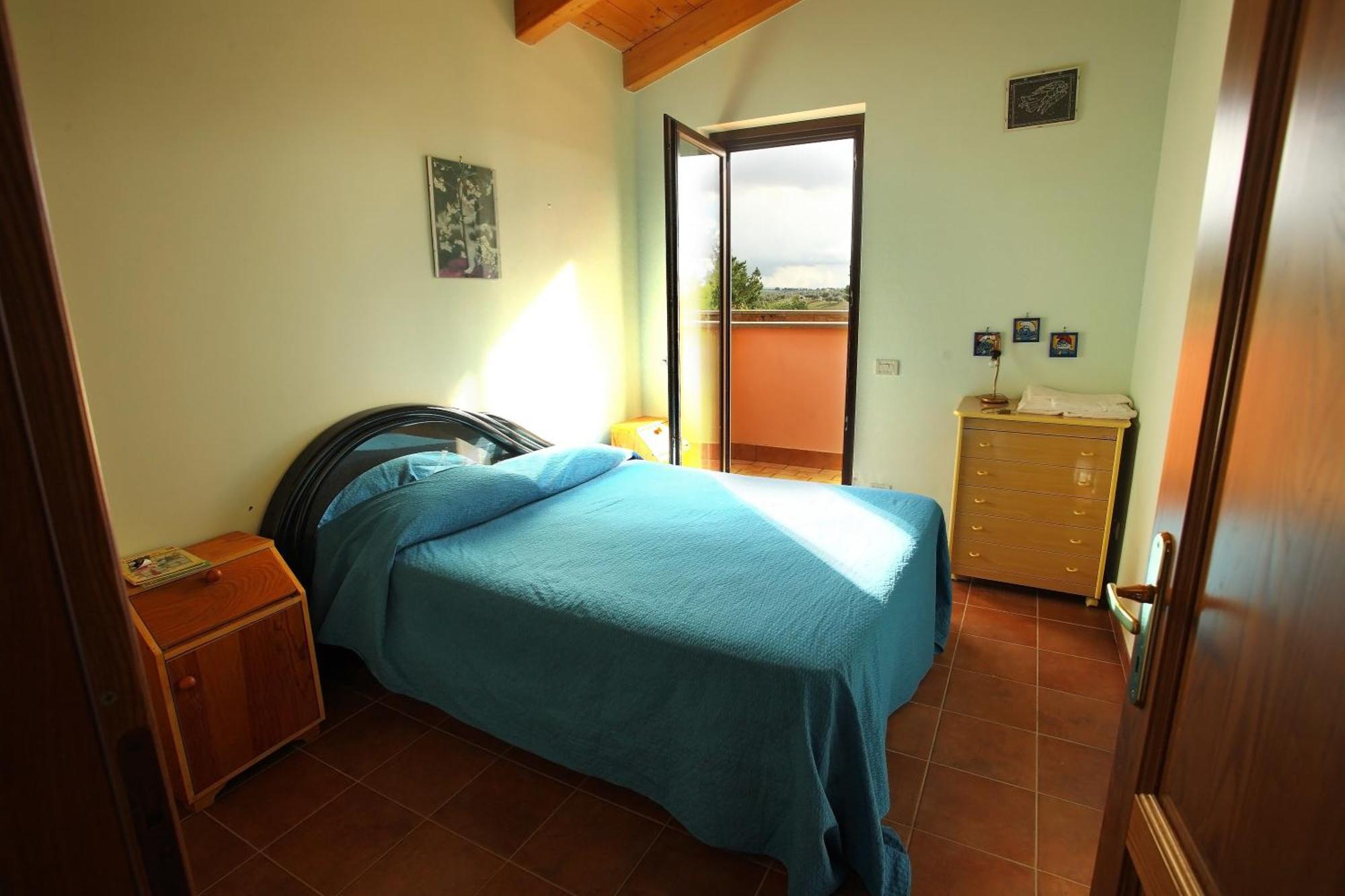 Four-Bedroom Villa Separate Building