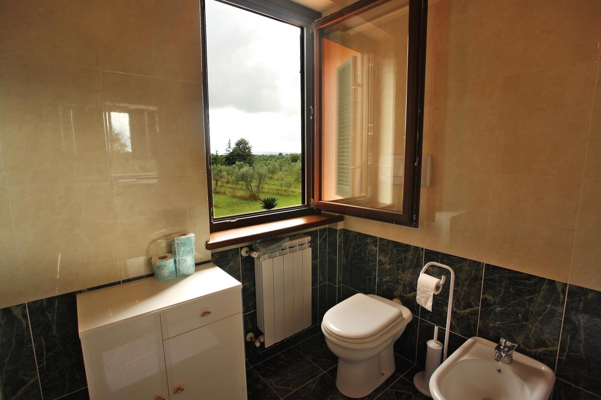 Four-Bedroom Villa Separate Building