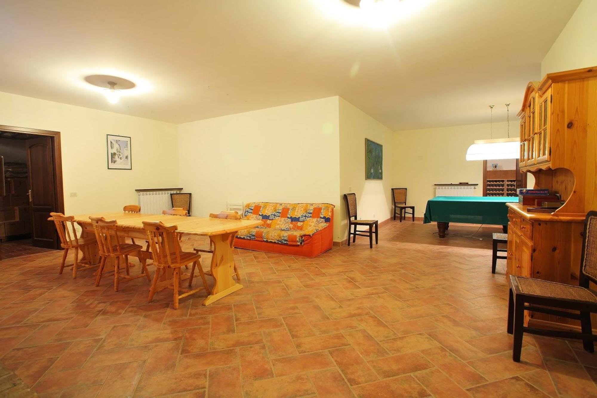 Four-Bedroom Villa Separate Building